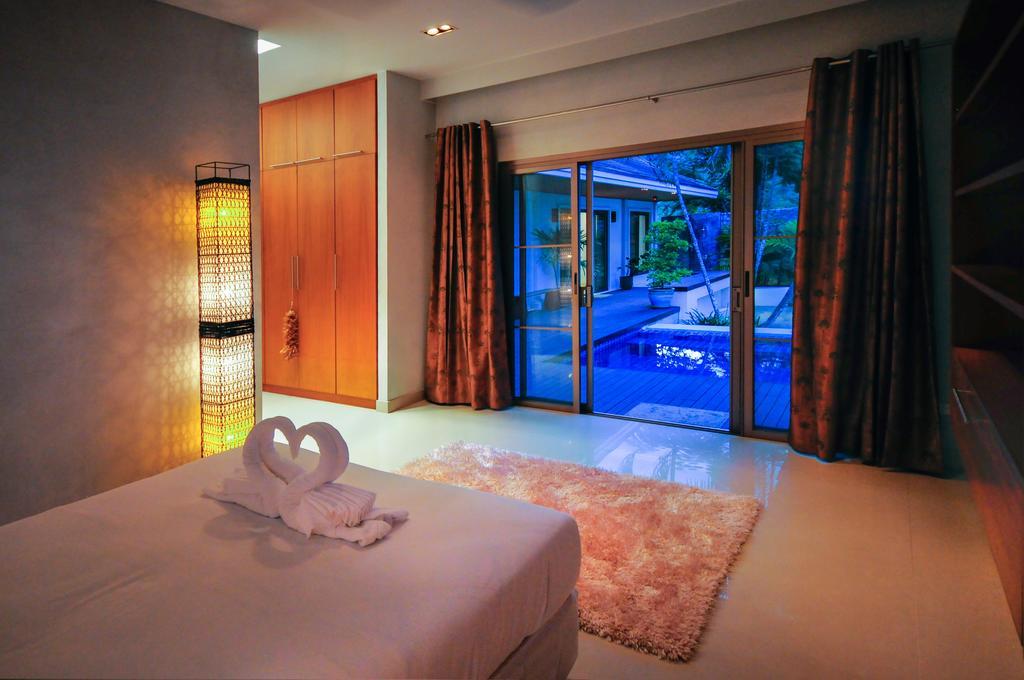 Nai Harn Beach Villa Buitenkant foto