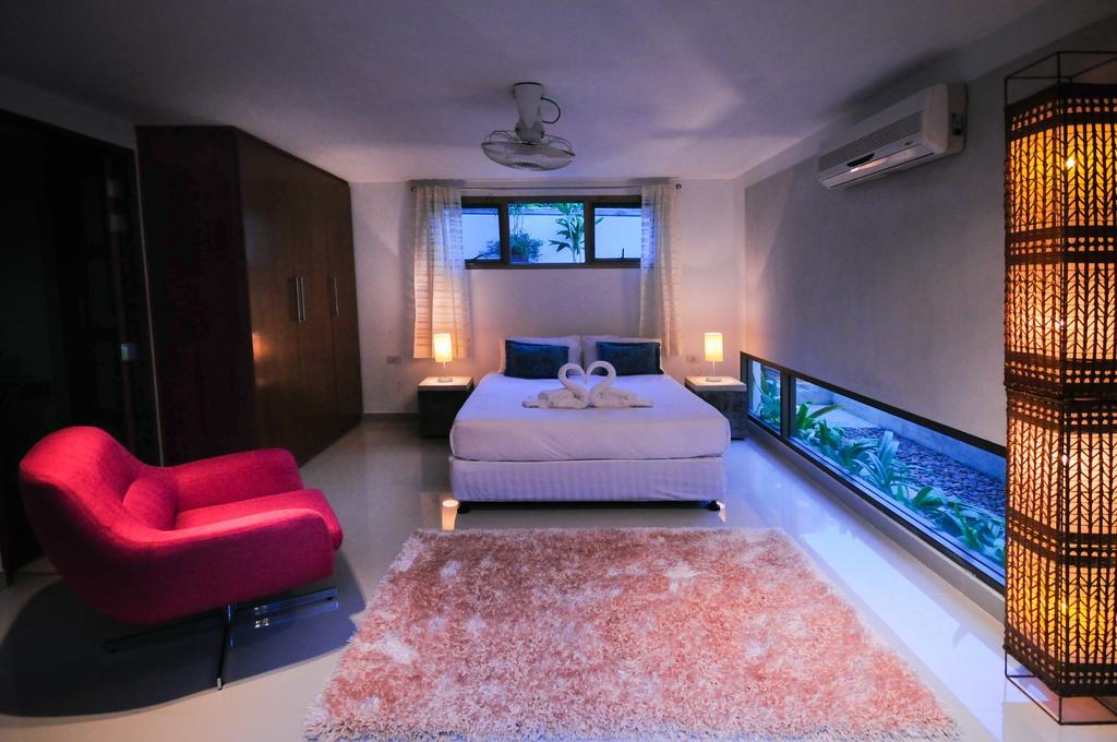 Nai Harn Beach Villa Buitenkant foto